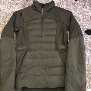 Lululemon quarter zip green jacket
